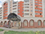Трехкомнатная интересной планировки в центре