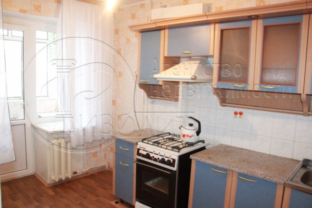 Продаётся однокомнатная квартира по ул.Меркулова д.13